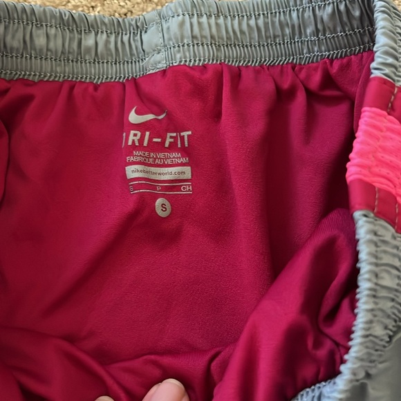 4 pair Nike Tempo shorts. All have liner.  
All in very good condition. - Picture 11 of 12